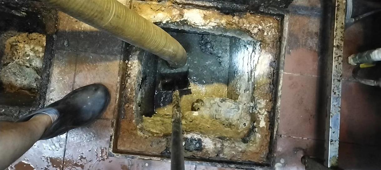 南县污水池清理一般都有毒气，怎么预防中毒呢？